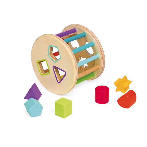 Wooden DJ tracing shapes board - Woodinout © Learning toys for toddlers